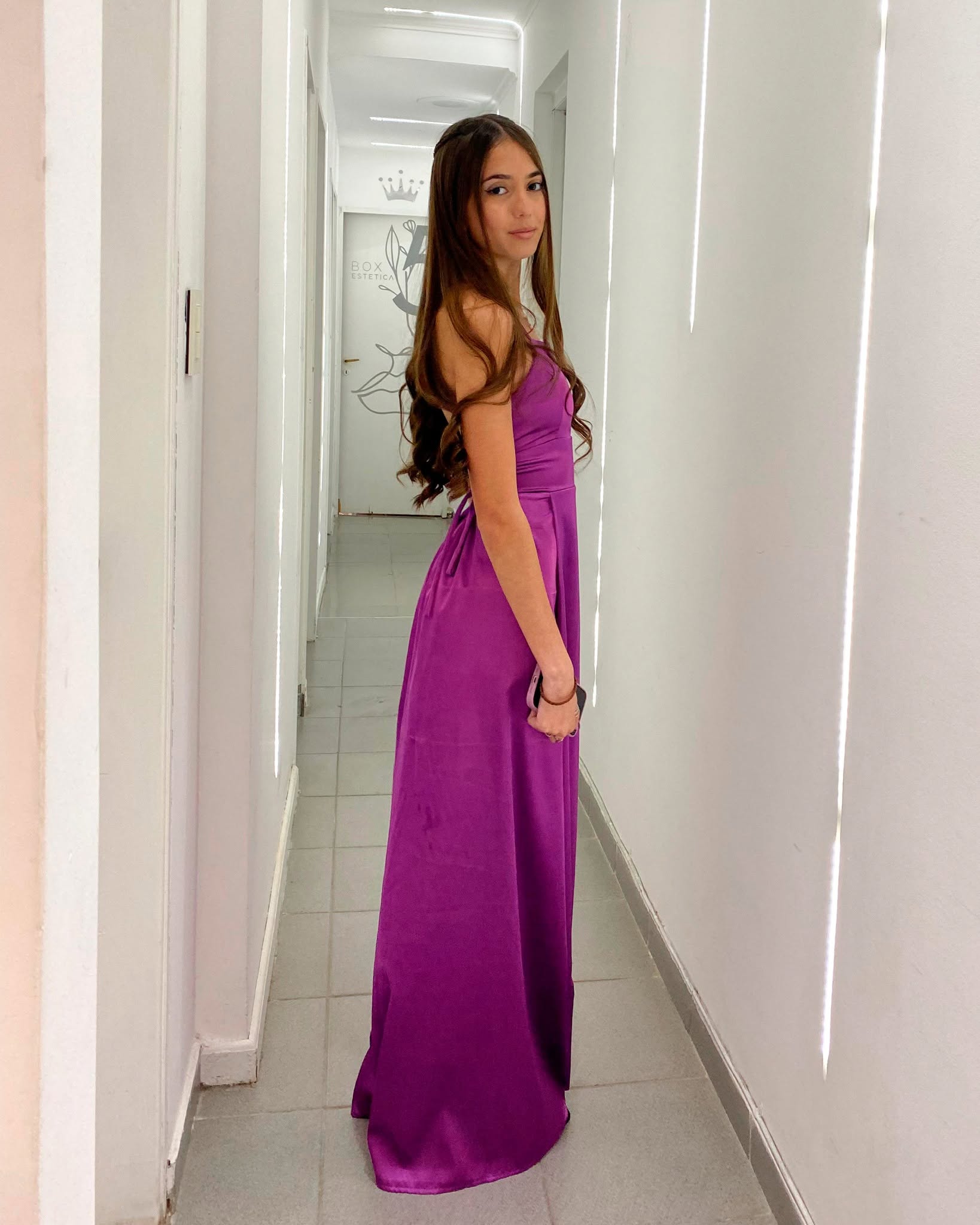 Vestido satinado magenta
